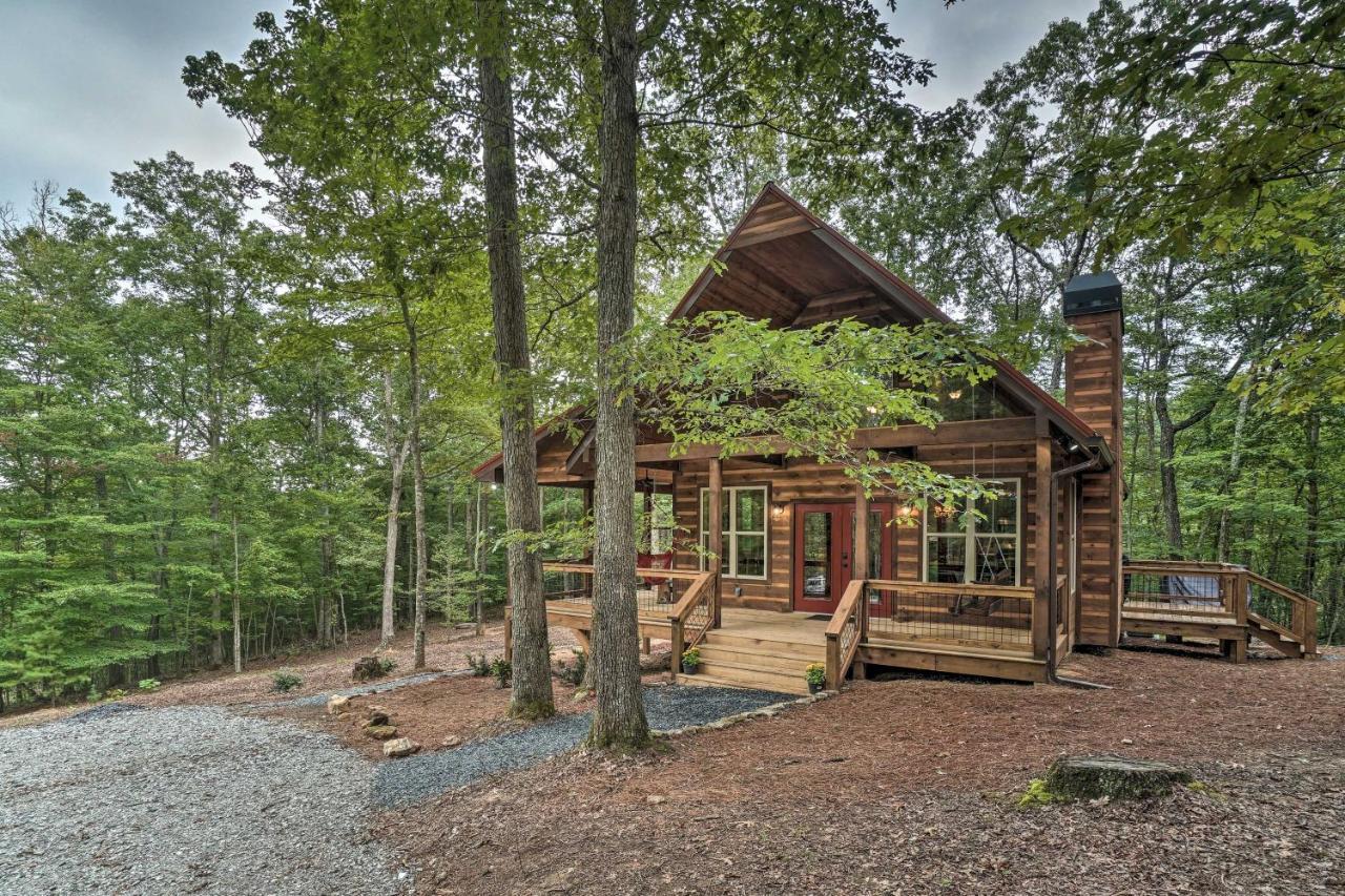 Peaceful Cabin On 3 Private Acres Deck And Fire Pit Блеърсвил Екстериор снимка
